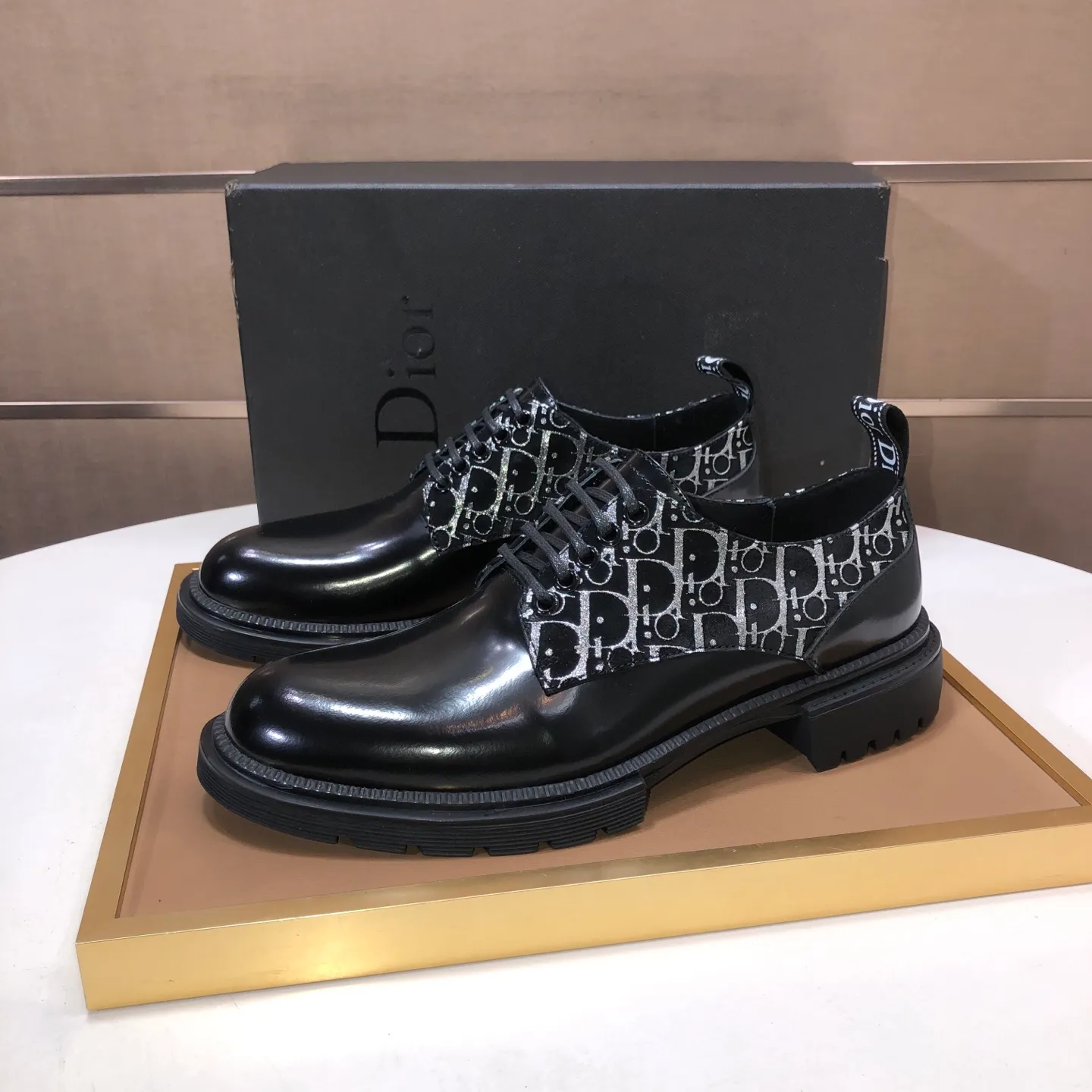 Men's shoes 💰720💰[Dior] (water-dyed cowhide lining) Dior original 1:1 high-quality factory, imported original materials, imported raw cowhide, water-dyed cowhide lining, original TPU outsole, code number: 38-44 (45 customized)